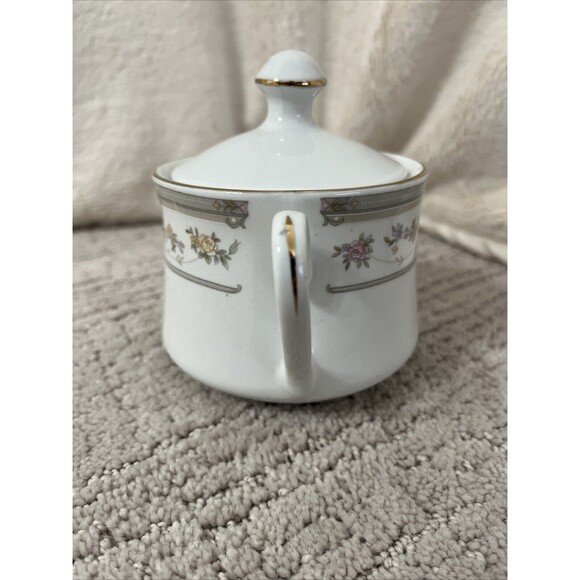 Excel Fine China Southampton 223 Sugar Bowl. 1993 - Picture 7 of 13